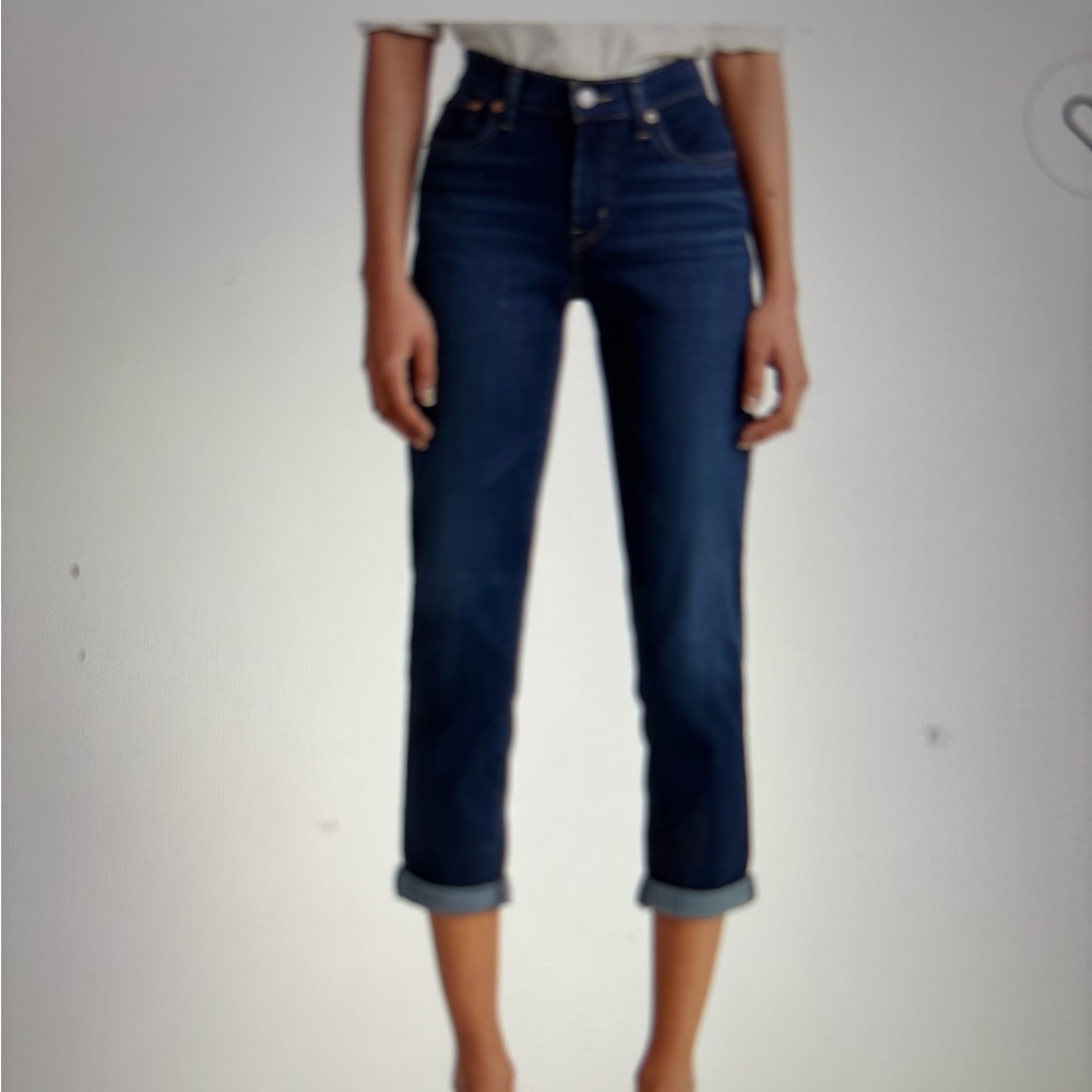 Levi's Women’s Mid Rise Boyfriend Jeans NWOT